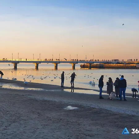 365pam - Feniks Podczele Basen, Silownia, Bawialnia Apartamento