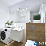 365pam - Feniks Podczele Basen, Siłownia, Bawialnia Apartament *