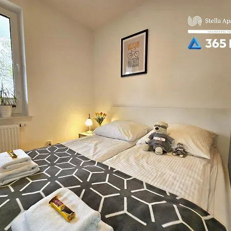 365pam - Feniks Podczele Basen, Silownia, Bawialnia 科沃布热格