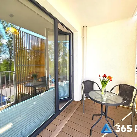 365pam - Feniks Podczele Basen, Silownia, Bawialnia *