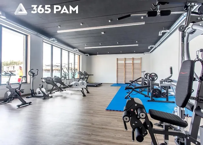 365pam - Feniks Podczele Basen, Silownia, Bawialnia 아파트 *