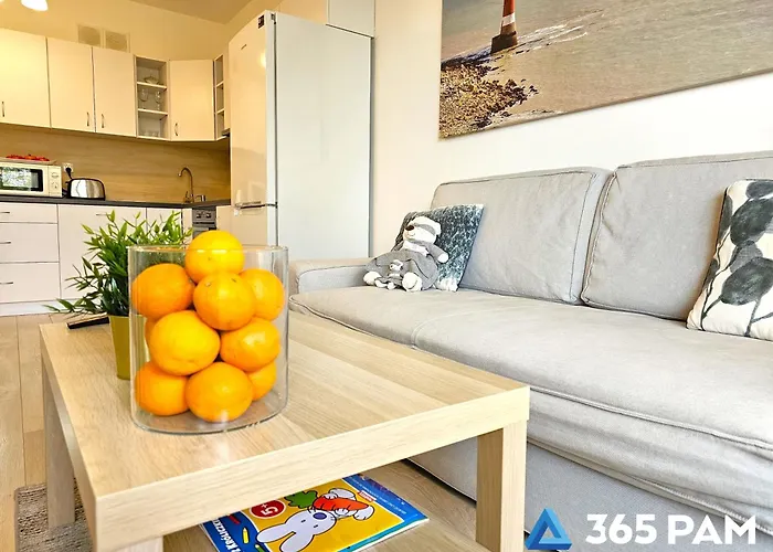 365pam - Feniks Podczele Basen, Silownia, Bawialnia * 코워브제크